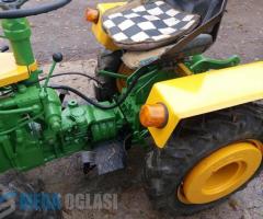 Traktor Tomo 420 - 4